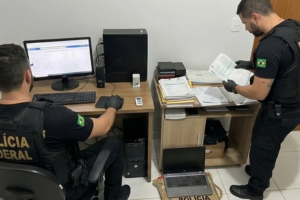 Mandados de busca e apreensão foram cumpridos contra investigados pelo esquema fraudulento na Caixa – PF/DIVULGAÇÃO
